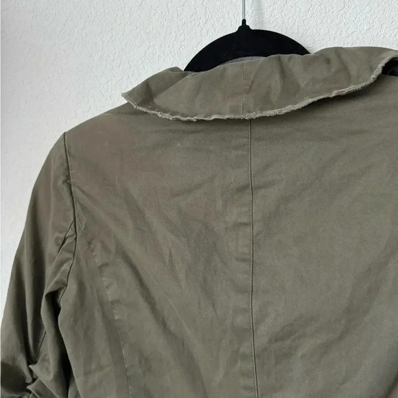 Alice + Olivia Dark Olive Blazer Distressed Ruffle Embellishment & Stand Collar - Picture 7 of 8